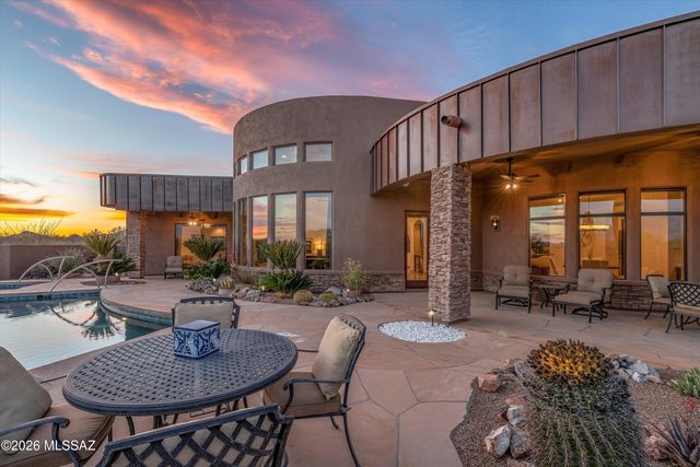 1185 W Weathered Stone Place, Oro Valley, AZ 85755