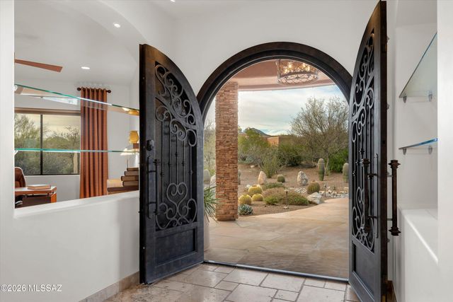 1185 W Weathered Stone Place, Oro Valley, AZ 85755