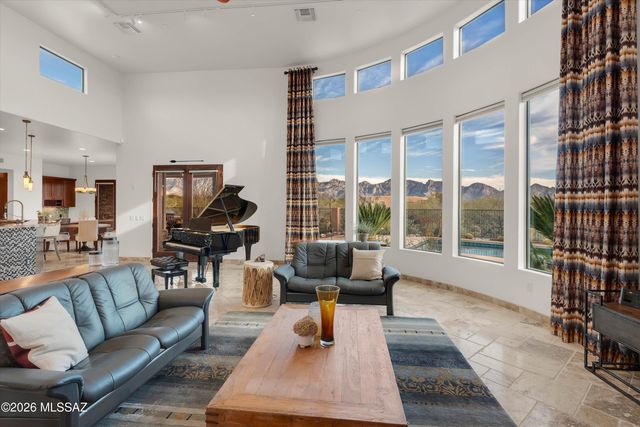 1185 W Weathered Stone Place, Oro Valley, AZ 85755