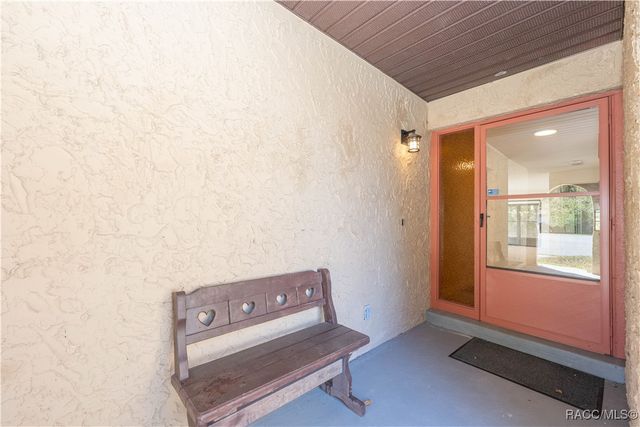 54 Golfview Court, Homosassa, FL 34446