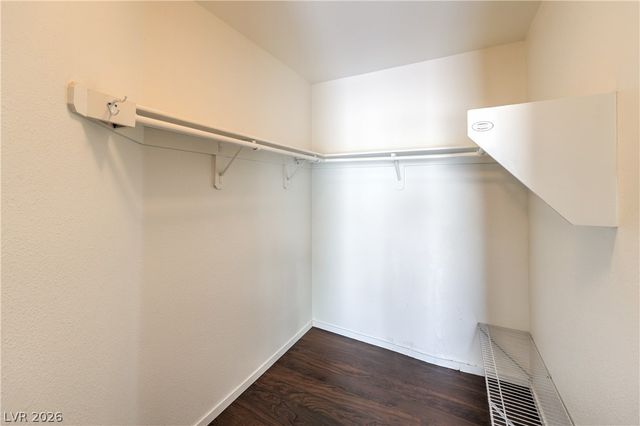2508 Hollow Oak Avenue, North Las Vegas, NV 89031