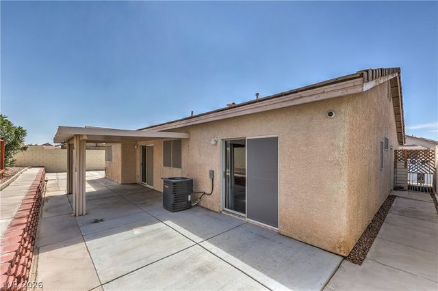 2508 Hollow Oak Avenue, North Las Vegas, NV 89031