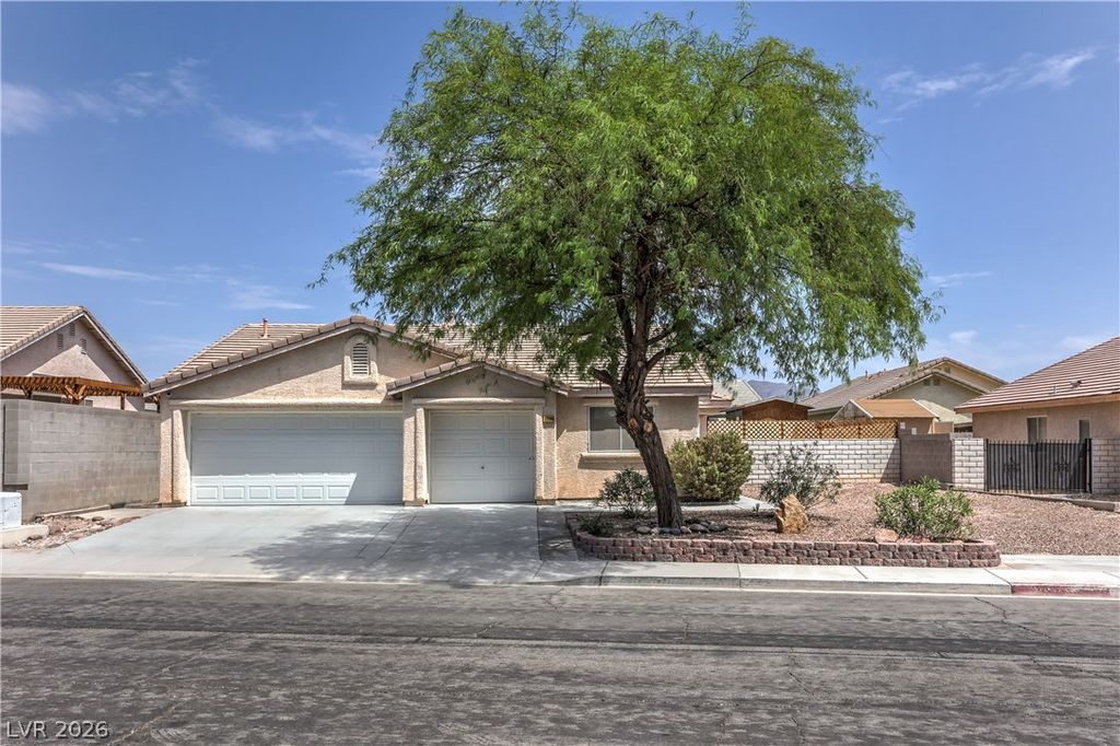 2508 Hollow Oak Avenue, North Las Vegas, NV 89031