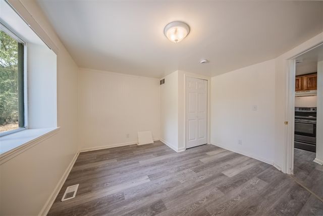2472 Hawks Road, Ann Arbor, MI 48108