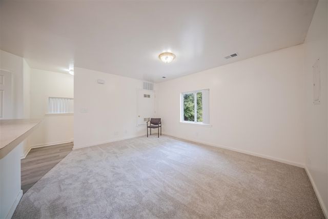 2472 Hawks Road, Ann Arbor, MI 48108