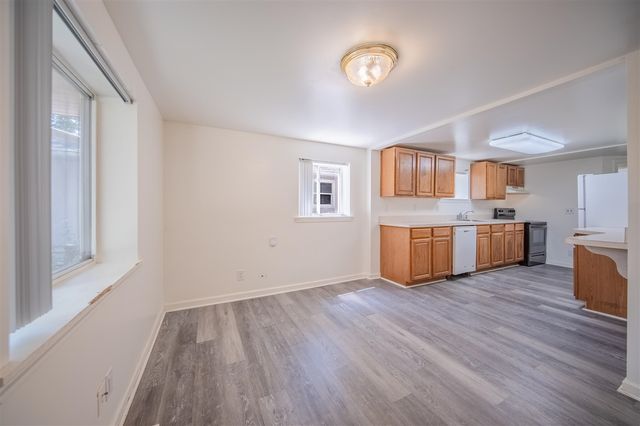 2472 Hawks Road, Ann Arbor, MI 48108