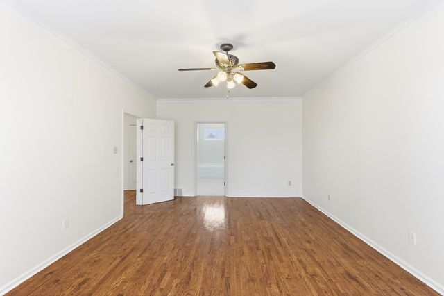 4854 FOX SPRINGS DR, Collierville, TN 38017