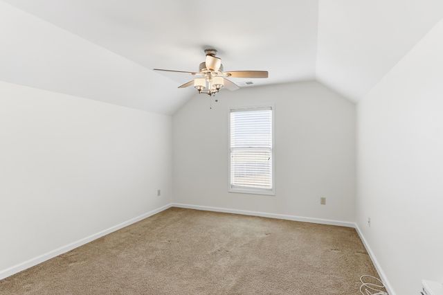 4854 FOX SPRINGS DR, Collierville, TN 38017