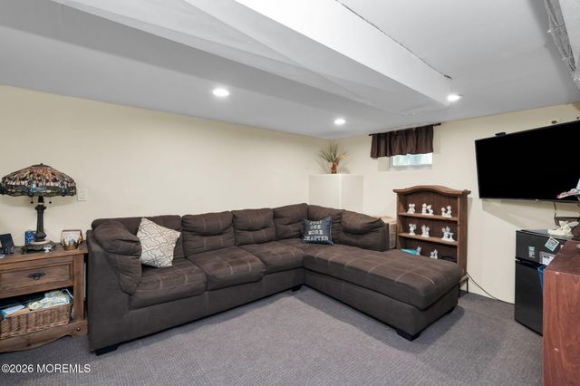 687 Hopping Road, Middletown, NJ 07748