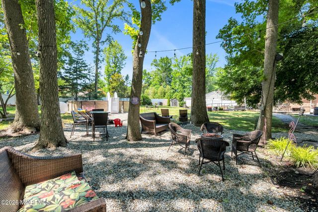 687 Hopping Road, Middletown, NJ 07748