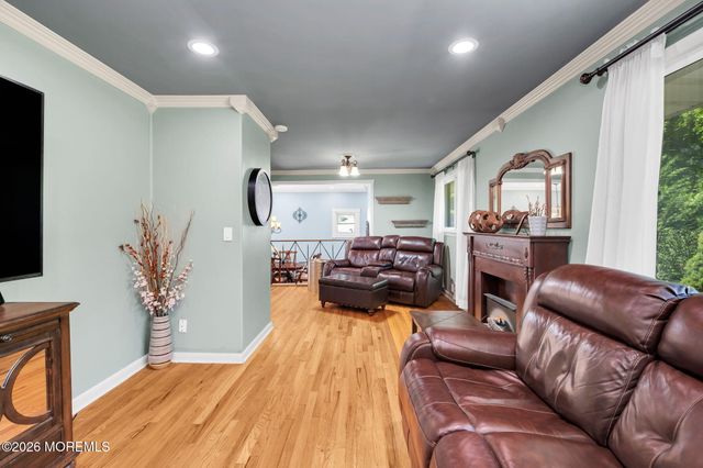 687 Hopping Road, Middletown, NJ 07748