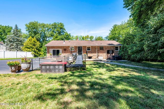 687 Hopping Road, Middletown, NJ 07748