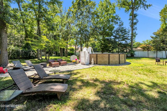 687 Hopping Road, Middletown, NJ 07748