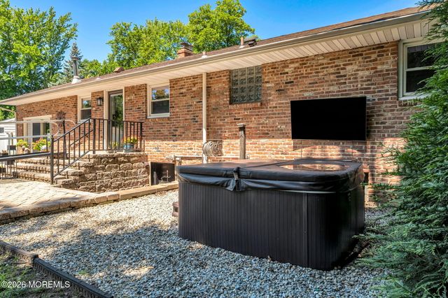 687 Hopping Road, Middletown, NJ 07748