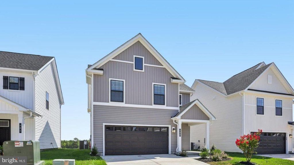 277 LONG BRANCH LN, La Plata, MD 20646