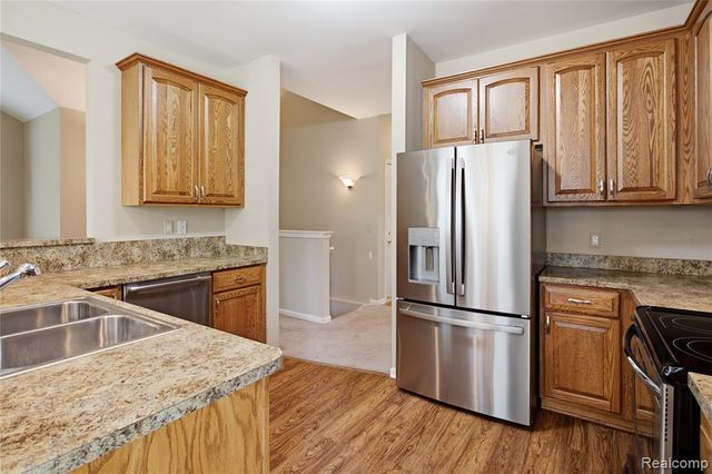 49554 Iron River Drive, Macomb, MI 48042