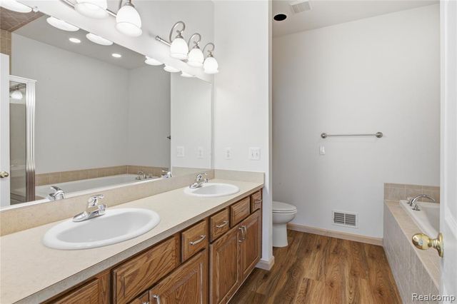 49554 Iron River Drive, Macomb, MI 48042