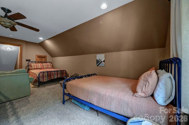 1226 Grouse Moor Drive, Sugar Mountain, NC 28604