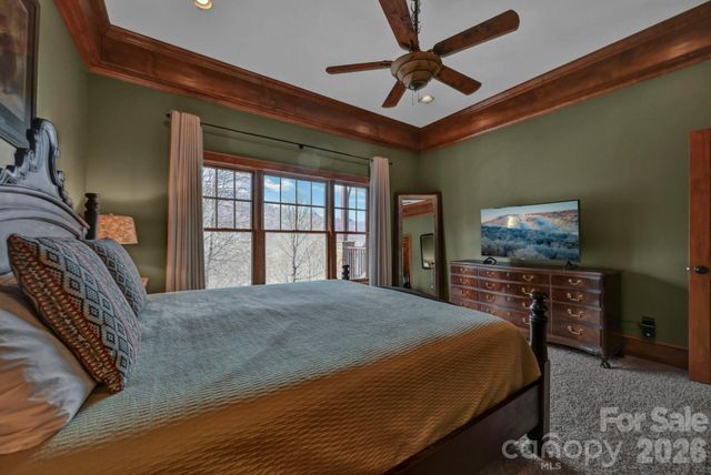 1226 Grouse Moor Drive, Sugar Mountain, NC 28604