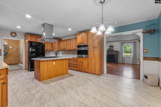 460 Taylor Rd, Lugoff, SC 29078