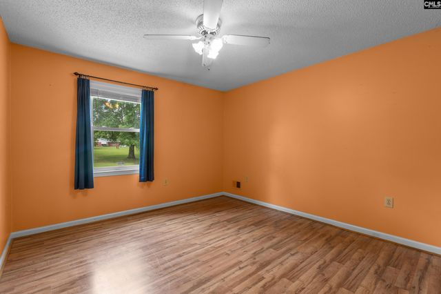 460 Taylor Rd, Lugoff, SC 29078