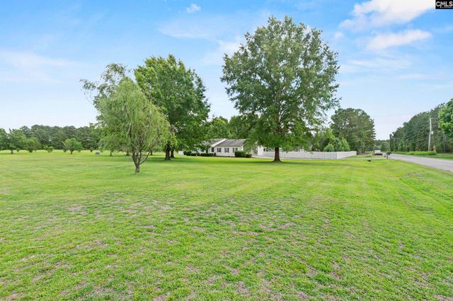460 Taylor Rd, Lugoff, SC 29078