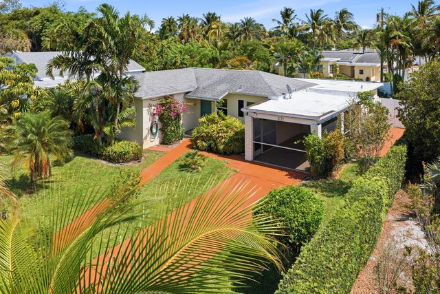 221 Princeton Drive, Lake Worth Beach, FL 33460