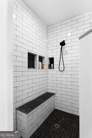 547 CENTER Road, Cartersville, GA 30121