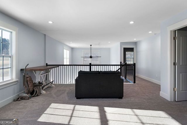 547 CENTER Road, Cartersville, GA 30121