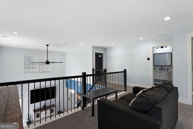 547 CENTER Road, Cartersville, GA 30121