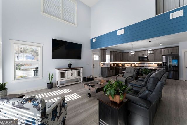 547 CENTER Road, Cartersville, GA 30121