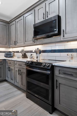 547 CENTER Road, Cartersville, GA 30121