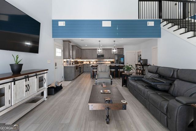 547 CENTER Road, Cartersville, GA 30121