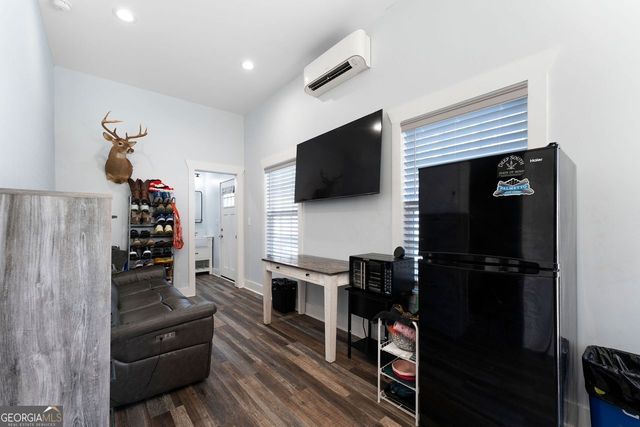 547 CENTER Road, Cartersville, GA 30121