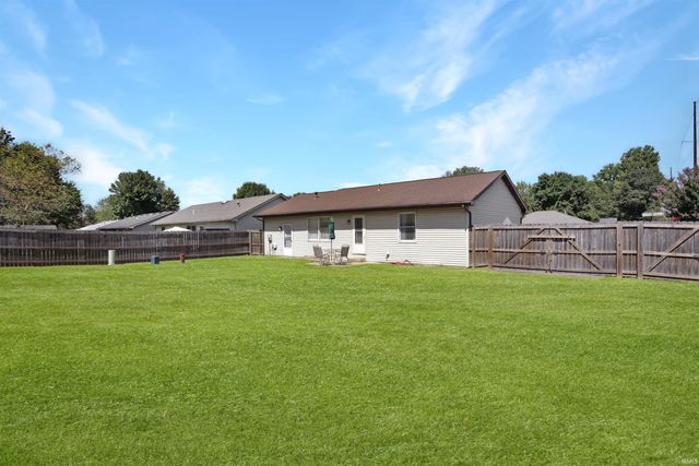 7701 Pendleton Avenue, Evansville, IN 47715