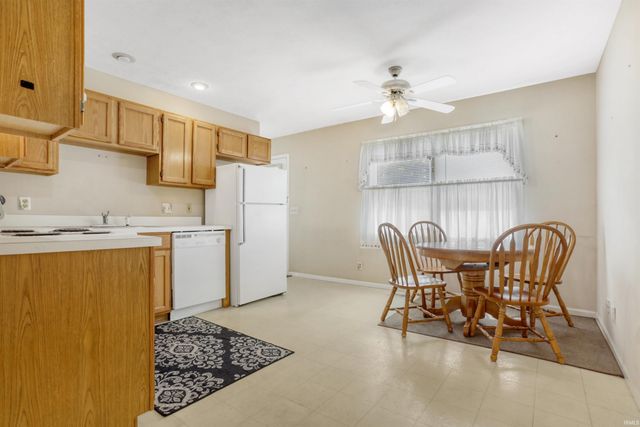 7701 Pendleton Avenue, Evansville, IN 47715