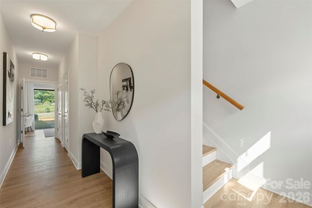 1108 Wonder Way, Charlotte, NC 28208