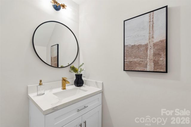 1108 Wonder Way, Charlotte, NC 28208