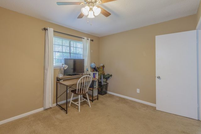 160 Pinebrook Drive, Rocky Face, GA 30746
