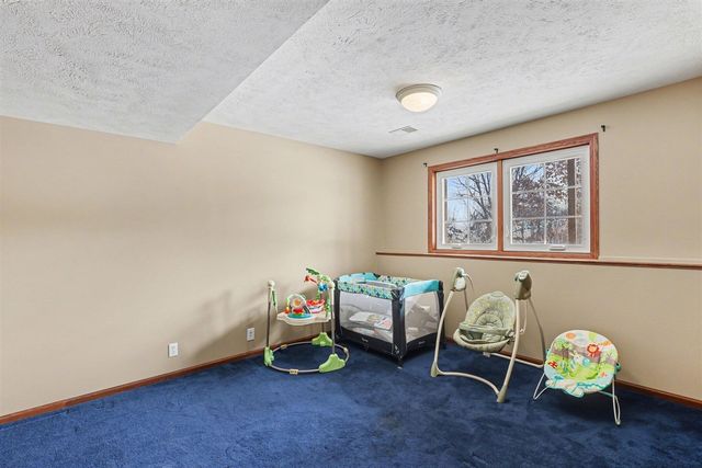 4964 Laurelwood Drive, Hudsonville, MI 49426