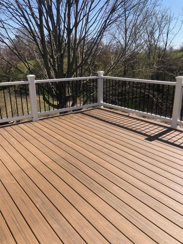 4964 Laurelwood Drive, Hudsonville, MI 49426