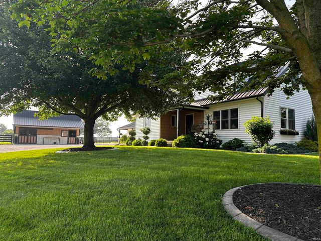 14188 CR 28, Middlebury, IN 46528