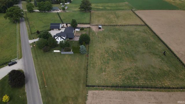 14188 CR 28, Middlebury, IN 46528