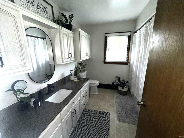 14188 CR 28, Middlebury, IN 46528