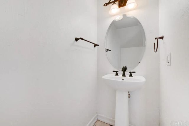 3414 Del Este Way, Oceanside, CA 92056