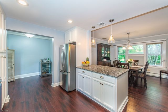 75 Todd Rd, Parsippany-troy Hills Twp., NJ 07005