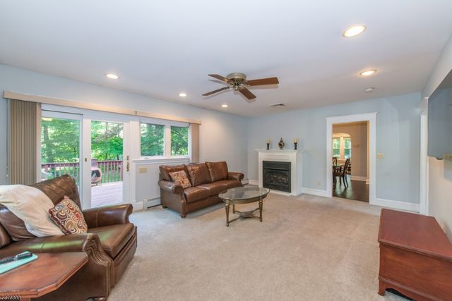 75 Todd Rd, Parsippany-troy Hills Twp., NJ 07005