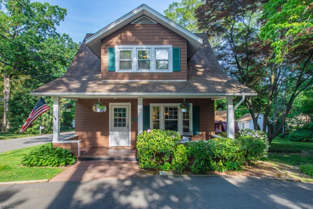 75 Todd Rd, Parsippany-troy Hills Twp., NJ 07005