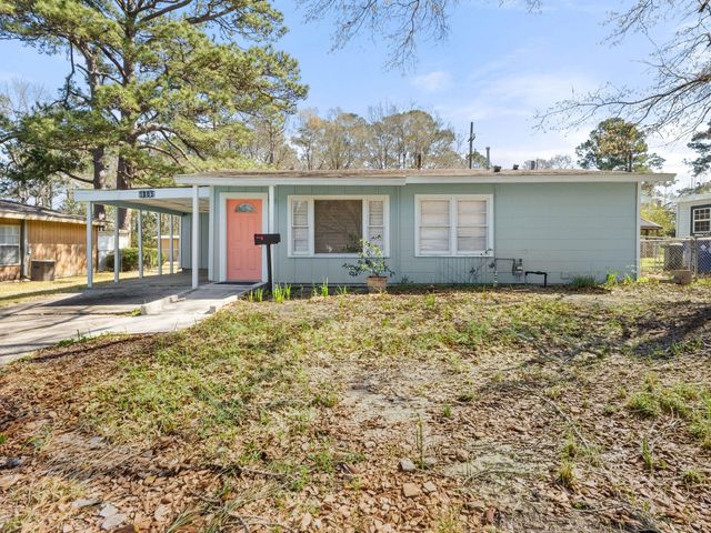 1005 Anderson Dr, Leesville, LA 71446