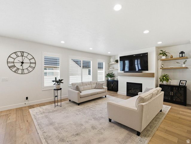 1268 W MOON WAY, Riverton, UT 84065